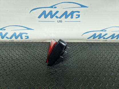 16-19 AUDI A4 B9 GENUINE REAR RIGHT O/S/R INNER TAILGATE LIGHT 8W5945076A