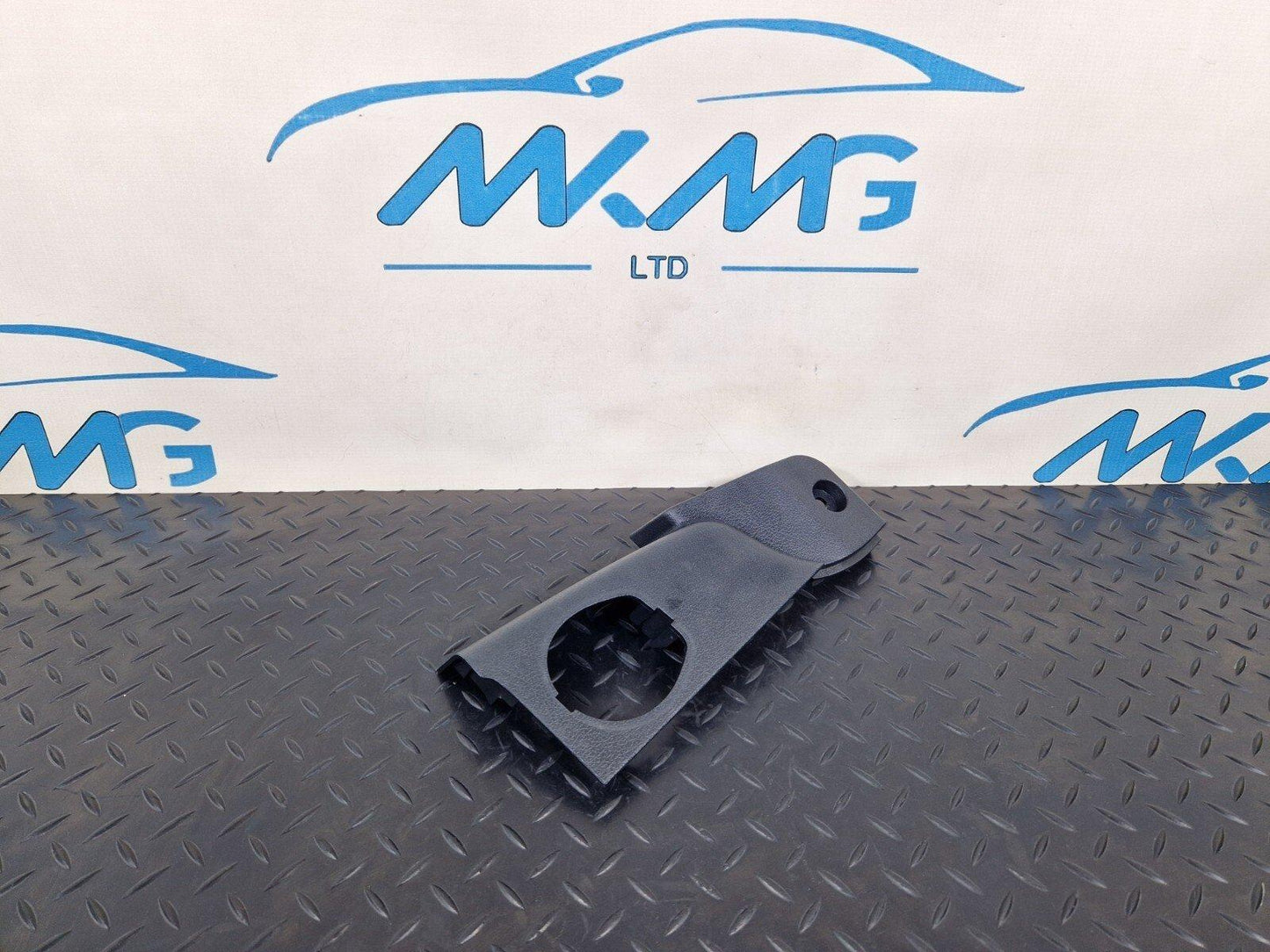 14-23 MERCEDES BENZ VITO W447 GENUINE REAR RIGHT INTERIOR PART A4476920903