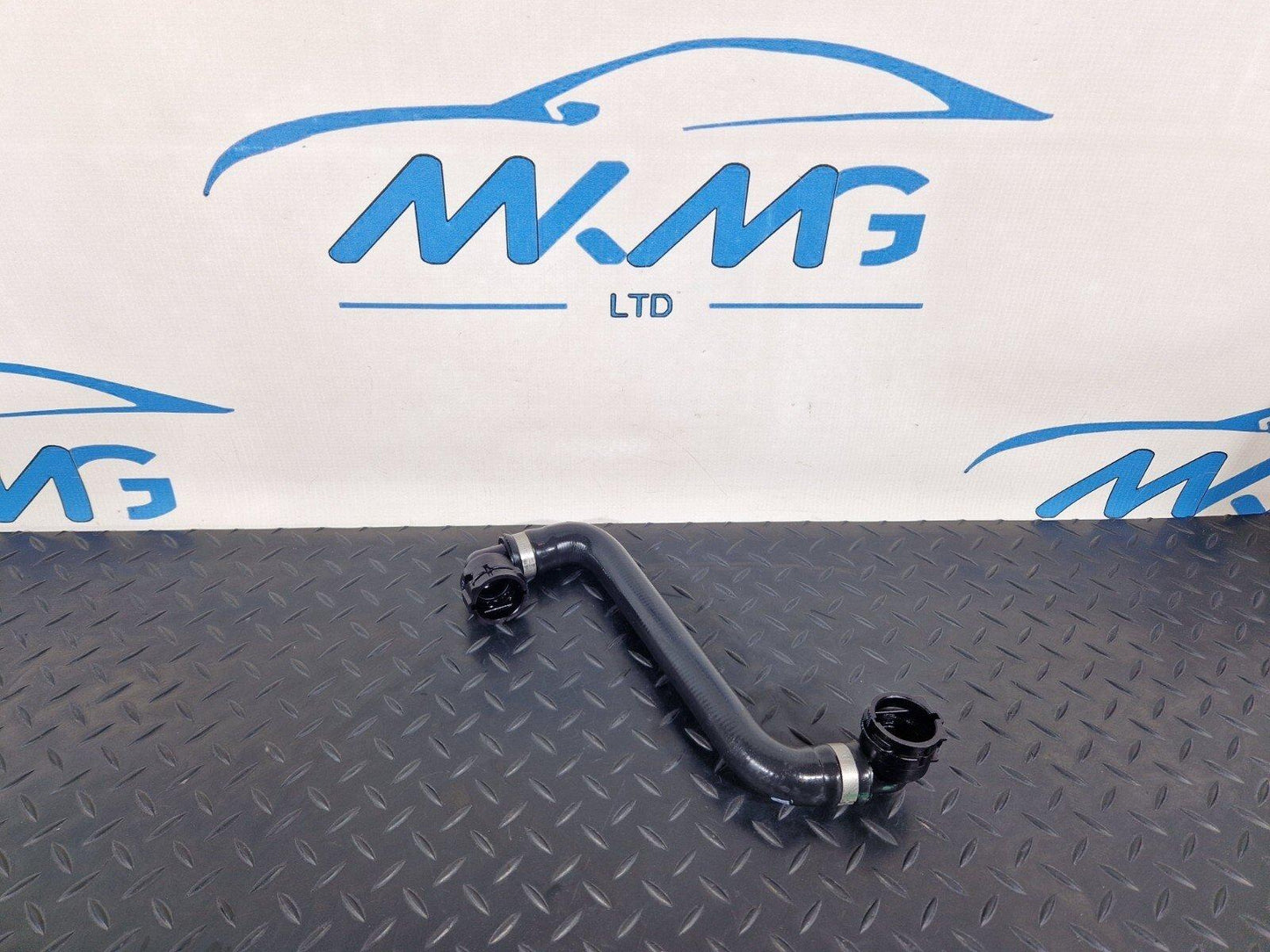 19-ON MERCEDES BENZ CLA C118 WATER COOLANT RADIATOR PIPE A2475011164