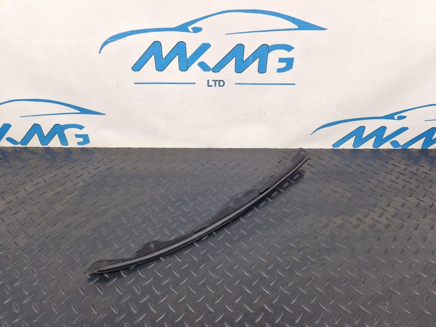 16-19 AUDI A4 B9 FRONT BONNET HOOD LEFT PROTECTION 8W0823125