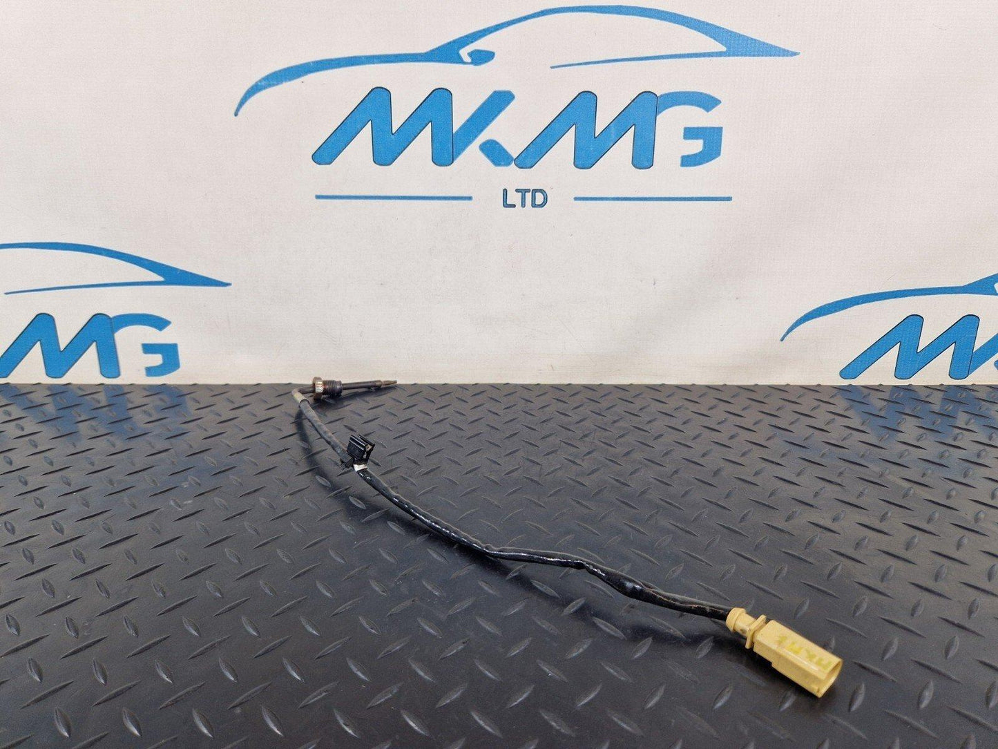 12-18 AUDI A6 C7 GENUINE OEM EXHAUST GAS TEMPERATURE SENSOR 4H0906088AG