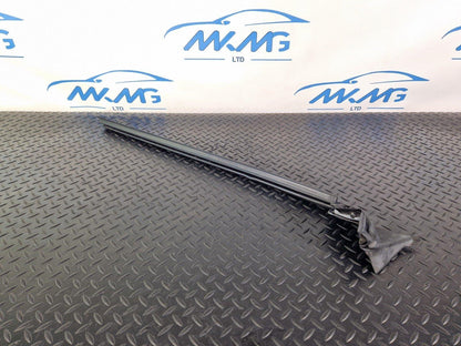 MERCEDES CLA C117 FRONT RIGHT O/S WINDOW SEAL DOOR GASKET SEALING A1177250265