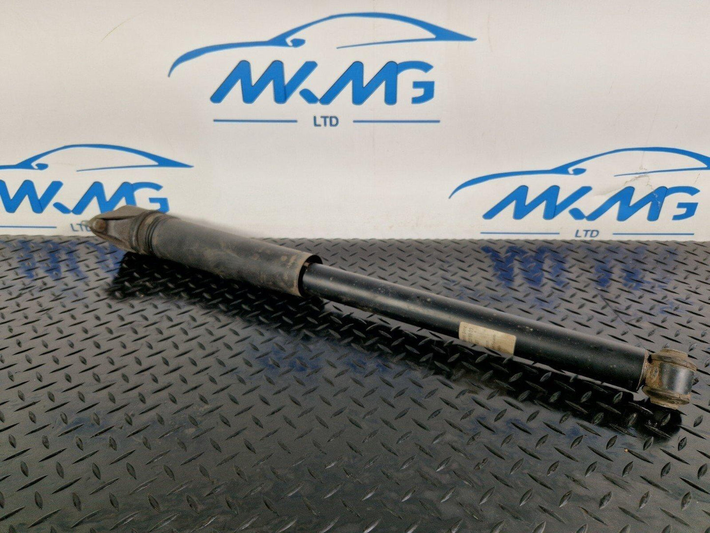 19-ON MERCEDES BENZ A CLASS W177 REAR SHOCK ABSORBER LEFT/RIGHT A1773206903