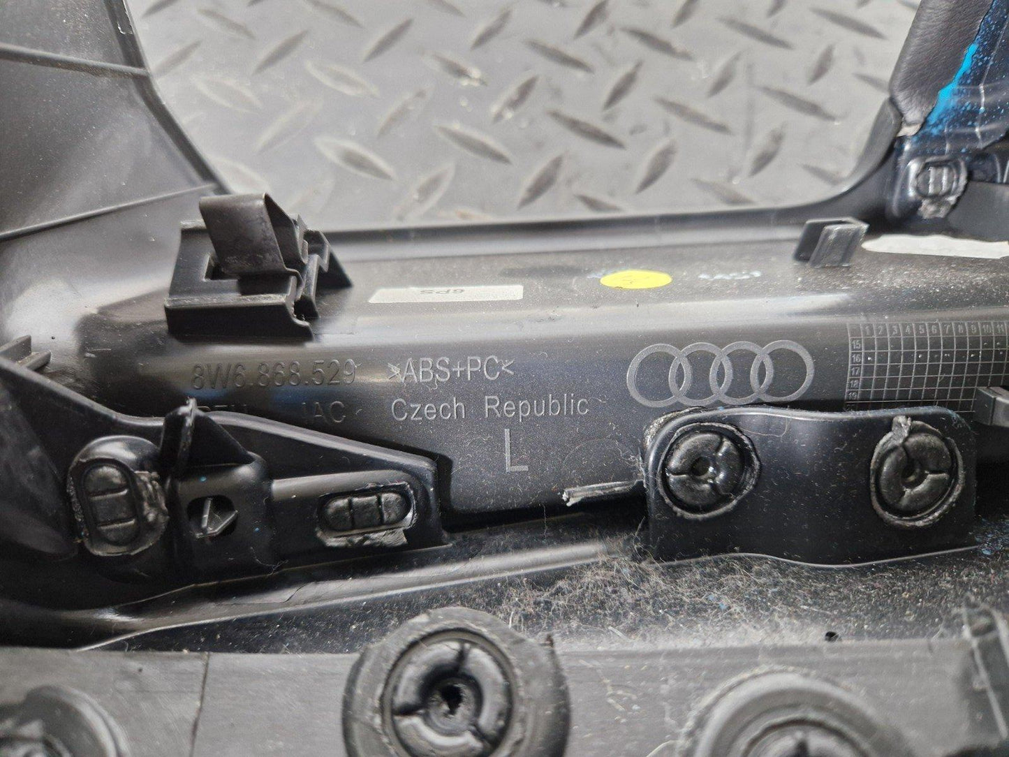 17-24 AUDI S5 F5 GENUINE OEM REAR LEFT N/S/R COMPLETE DOOR PANEL CARD 8W6867377