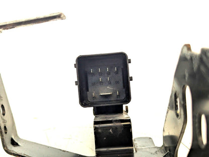 14-23 MERCEDES VITO W447  GENUINE OM622 GLOW PLUG  RELAY ECU  A6229000700