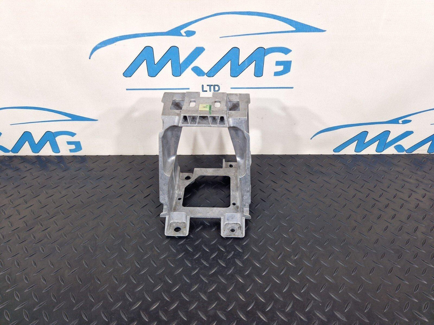14-21 BMW 2 SERIES GRAN TOURER F45 F46 CENTRE CONSOLE BRACKET REAR 9274404