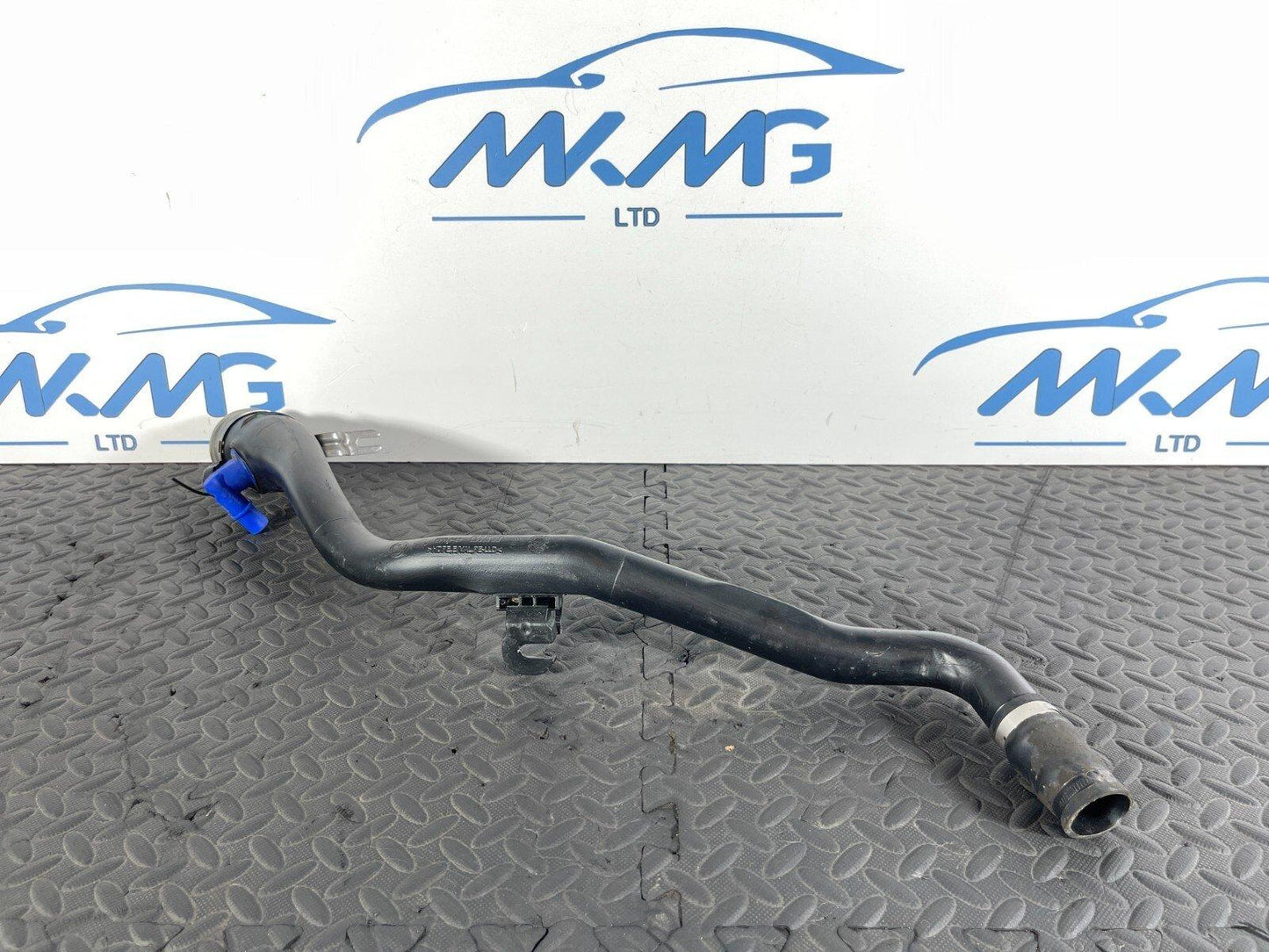 14-21 BMW 2 SERIES F45 F46 DIESEL FUEL TANK FILLER NECK R2730050408 80040692