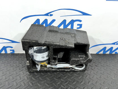 14-21 BMW 2 SERIES GRAN TOURER F45 F46 TYRE SEALANT TOW EYE TOOL BOX 6850379