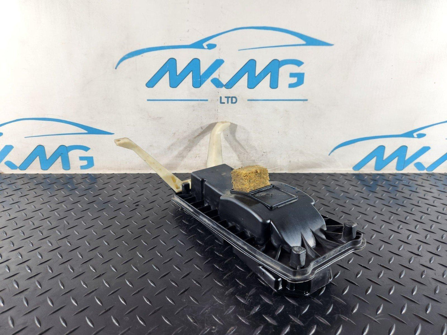 10-15 AUDI Q7 4L GENUINE GEAR SHIFTER SELECTOR BRACKET 4L0713855