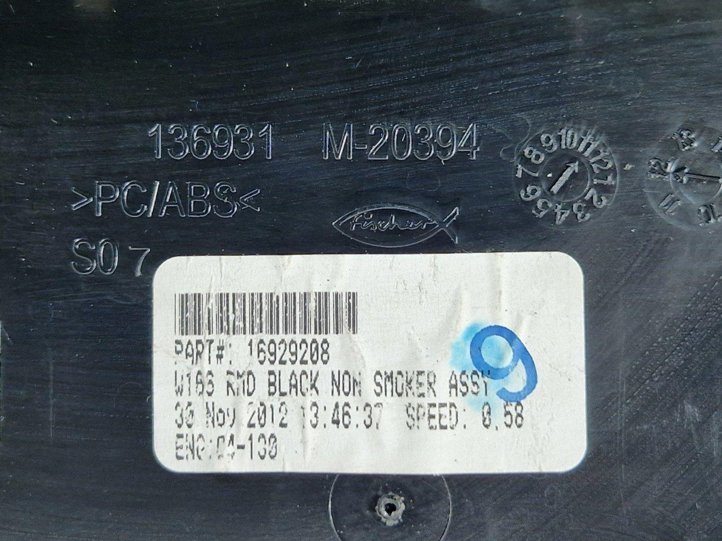 11-19 MERCEDES BENZ ML W166 GENUINE RMD BLACK NON SMOKER ASSY 16929208 DAMAGED