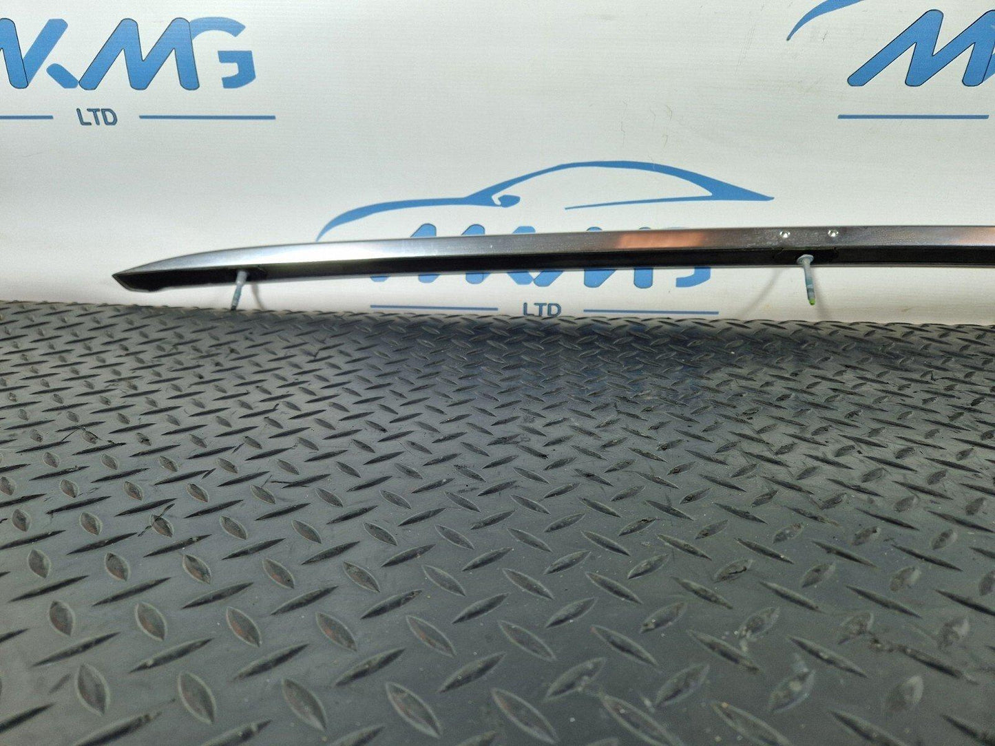 12-18 AUDI A6 C7 AVANT PASSENGER LEFT SIDE CHROME ROOF RAIL 4G9860021A