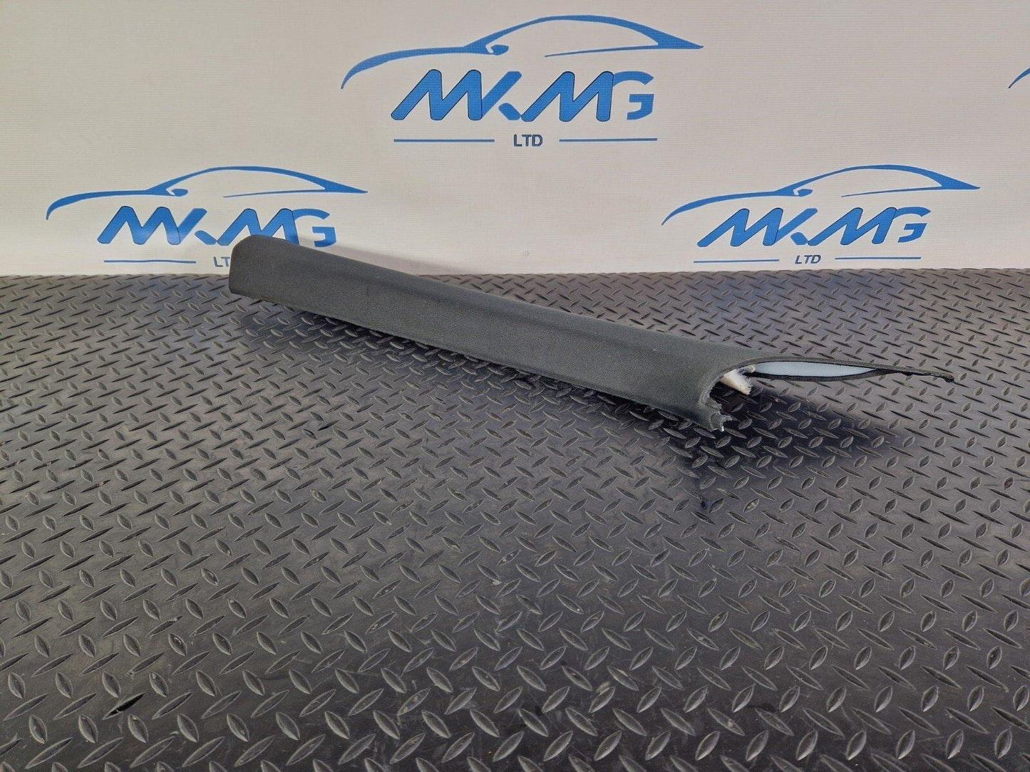 10-15 AUDI Q7 4L GENUINE OEM LEFT PASSENGER SIDE FRONT A PILLAR TRIM 4L0867233