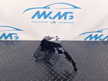 15-18 AUDI A7 4G REAR LEFT SIDE N/S BOOT TAILGATE STRUT SUPPORT MOUNT 4G8827857