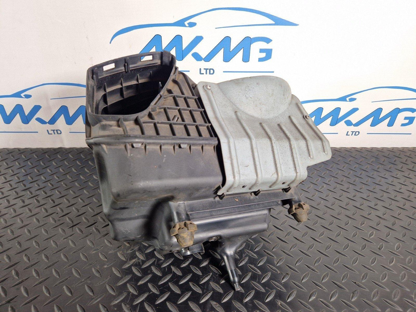 17-24 AUDI S5 F5 2.0 DIESEL CGLC/CGL GENUINE AIR FILTER HOUSING BOX 4G0133838T