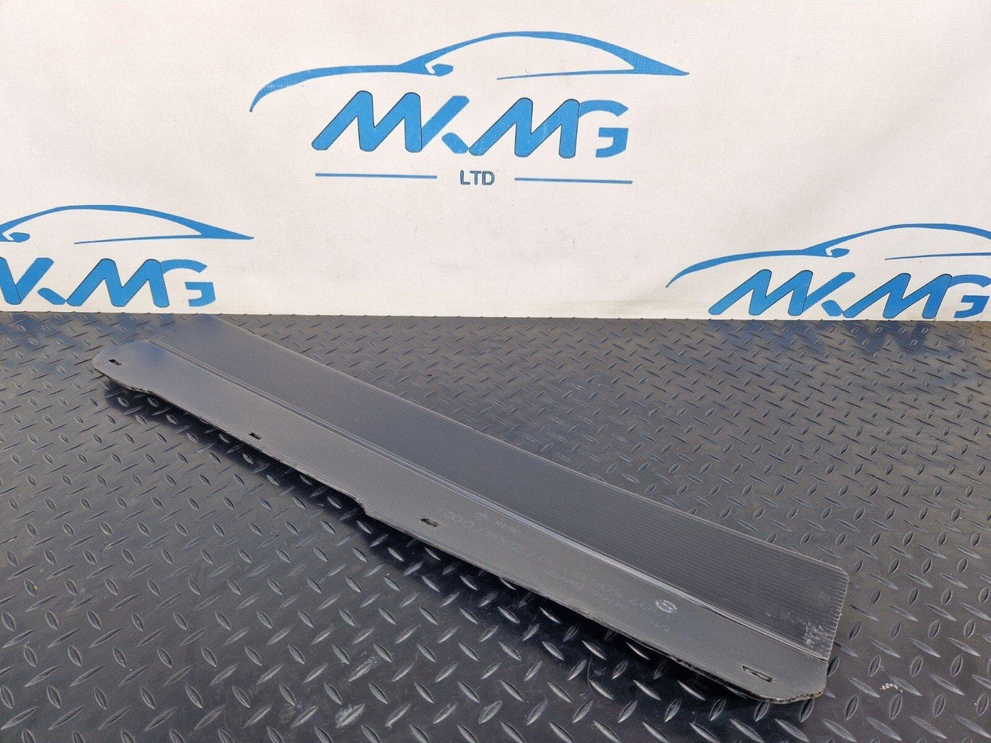 18-ON MERCEDES BENZ SPRINTER W907 OEM RADIATOR TOP COVER SLAM PANEL A9075050000