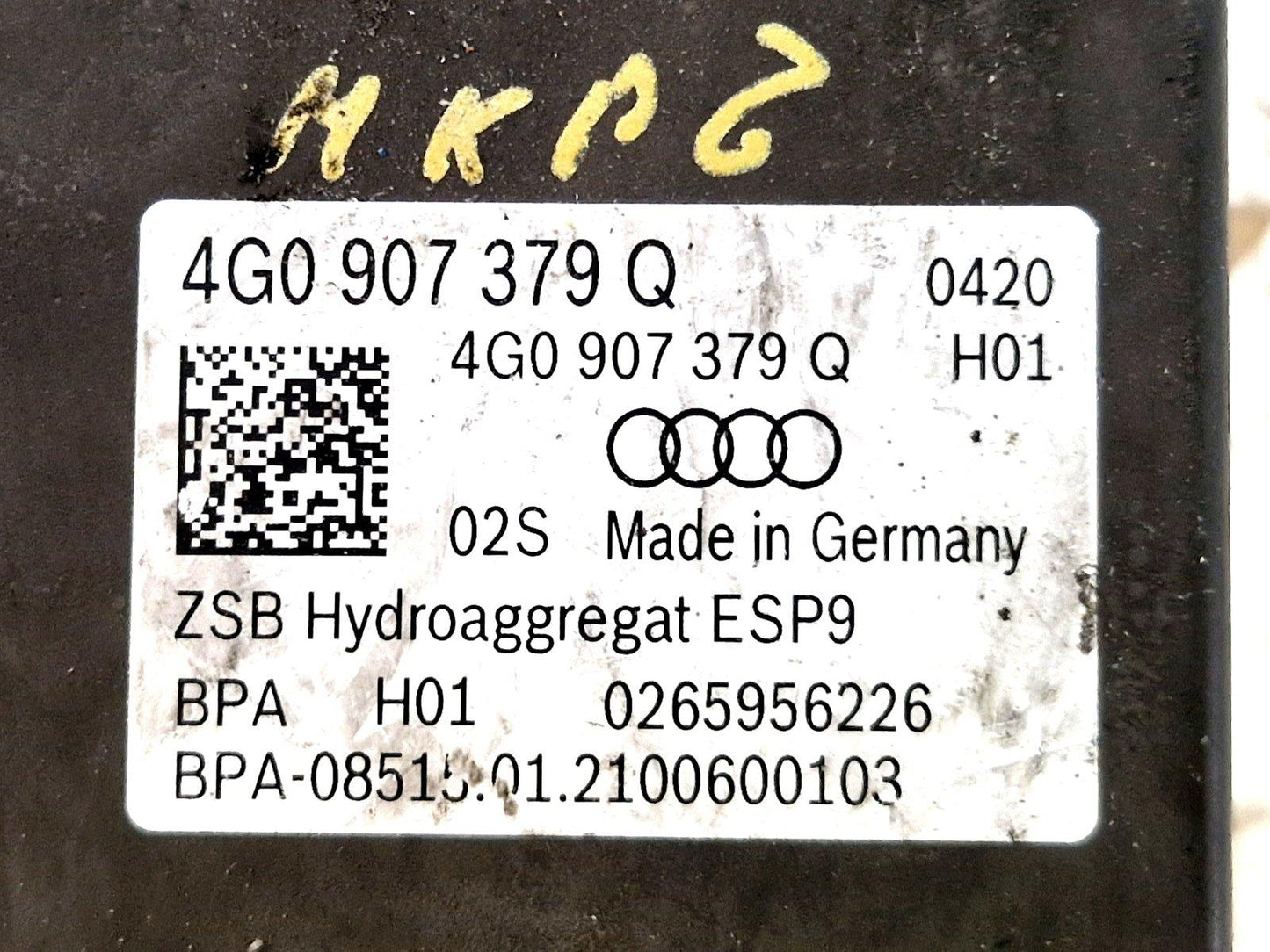 14-18 AUDI A7 ABS  PUMP MODULE 4G0907379Q 4G0614517AG