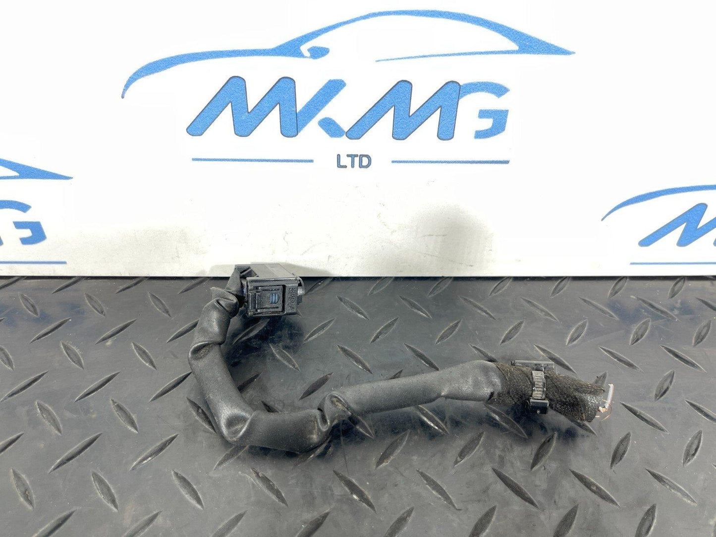 MERCEDES BENZ ENGINE WIRING LOOM HARNESS PLUG CONNECTOR A2105403681