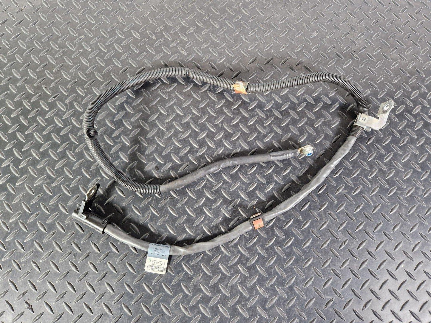 14-20 MERCEDES BENZ GLA 200 X156 BATTERY TO STARTER HARNESS A2465405733