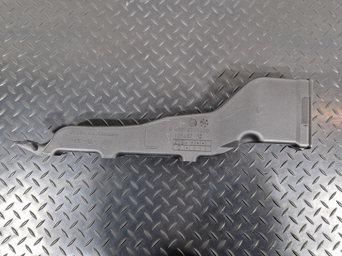 2018-ON MERCEDES BENZ SPRINTER W907 W910 2.2 CDI AIR DUCT A9078311400