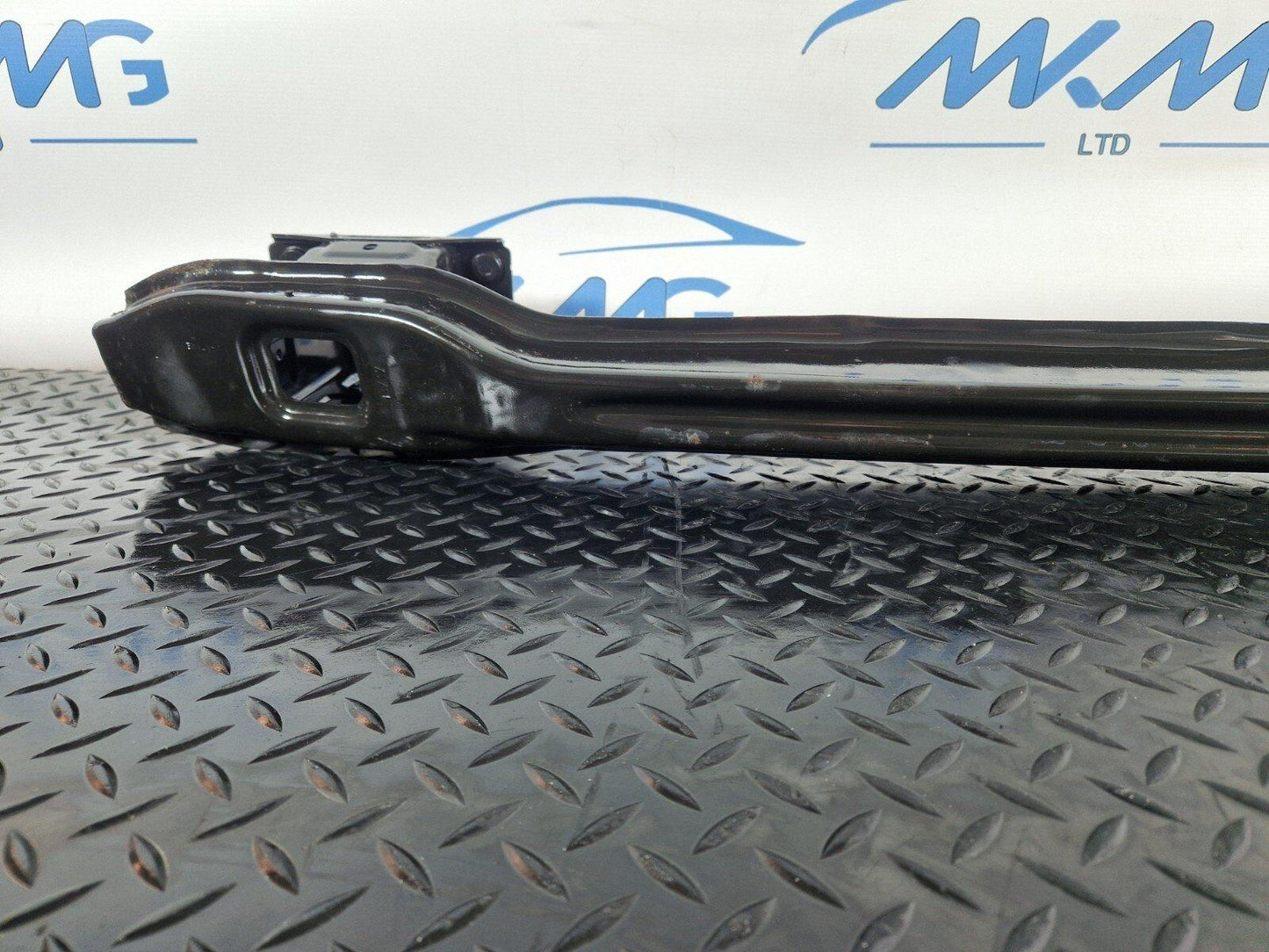 14-21 MERCEDES BENZ C300h W205 OEM REAR ENFORCEMENT BAR A2056100414