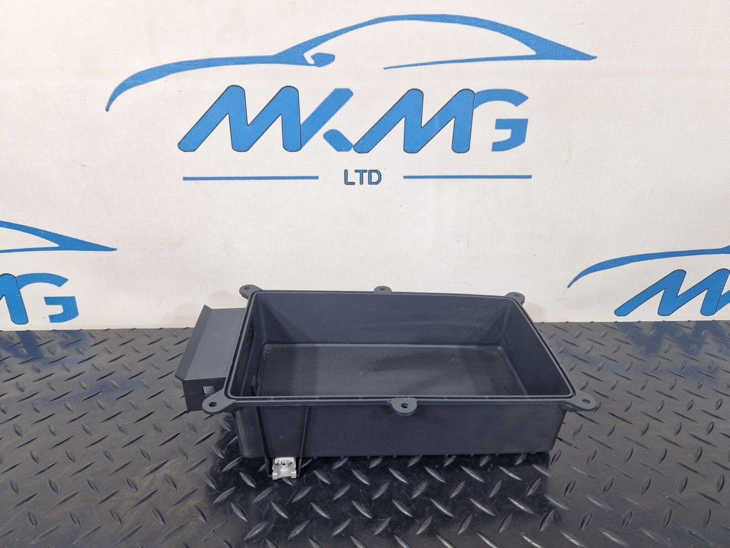 16-19 AUDI A4 B9 GENUINE CENTRE CONSOLE STORAGE TRAY TRIM 8W0864981