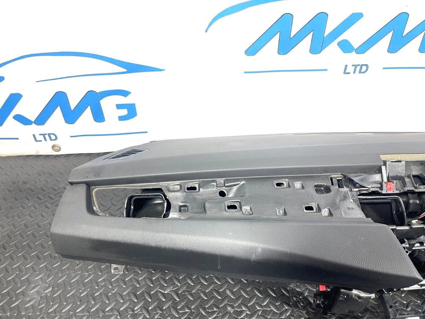 14-21 BMW 2 F45 F46 GENUINE DASHBOARD INSTRUMENT PANEL