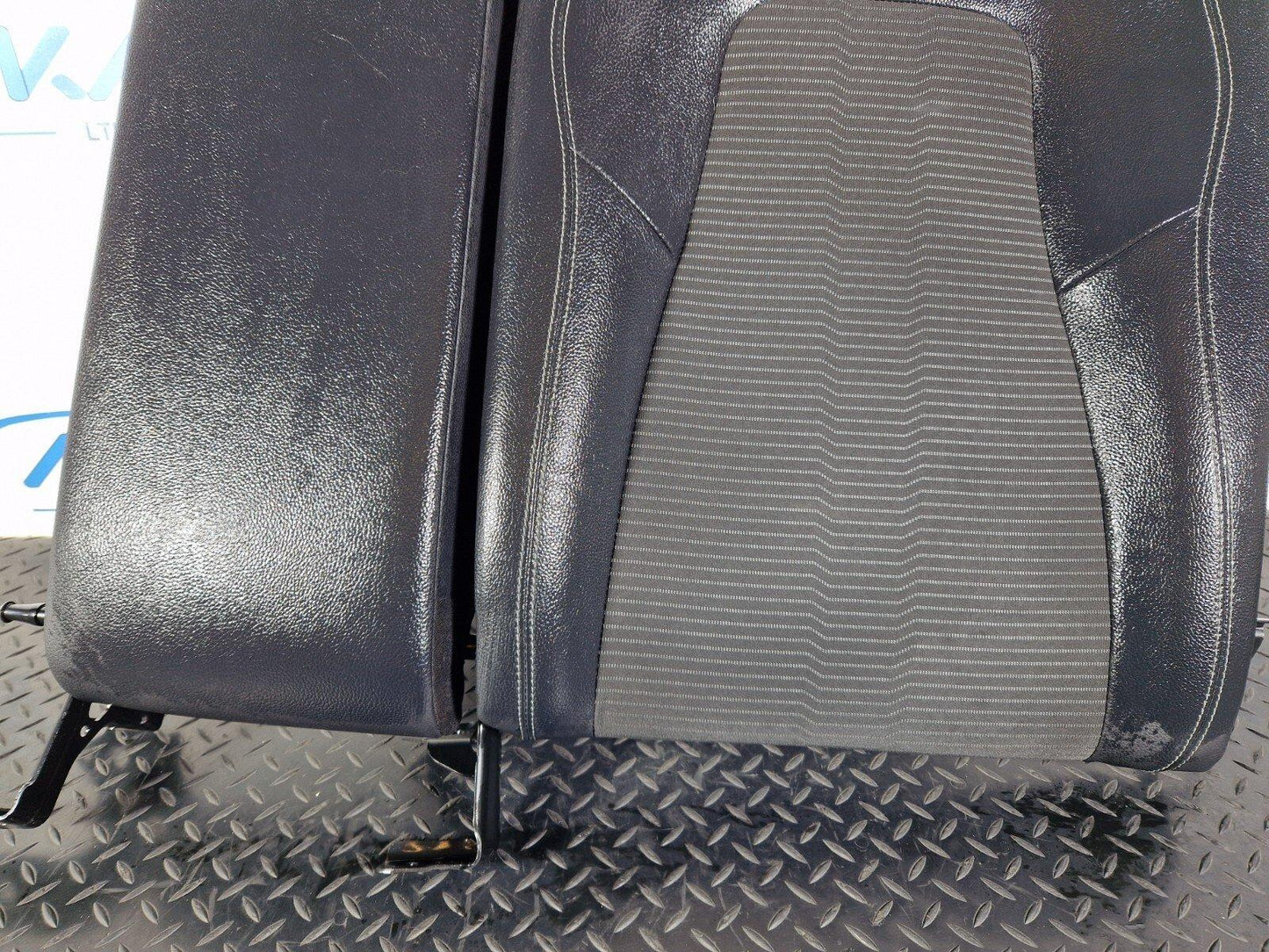 18-ON MERCEDES BENZ A CLASS W177 REAR LEFT LEATHER SEAT BACKREST A1779200102
