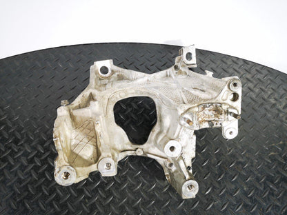 16-19 AUDI A4 B9 GENUINE 1.4 TFSI FRONT RIGHT SIDE SUBFRAME BRACKET 8W0399296E