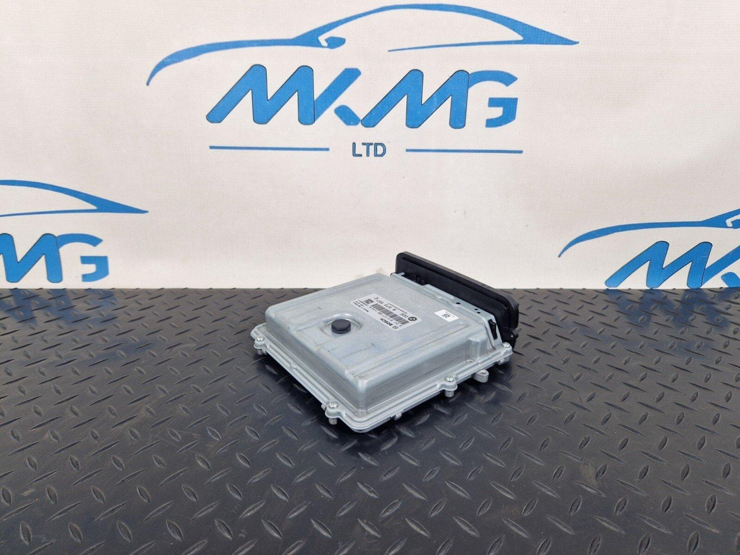 11-18 BMW 6 SERIES F06 ENGINE CONTROL UNIT ECU 8573557
