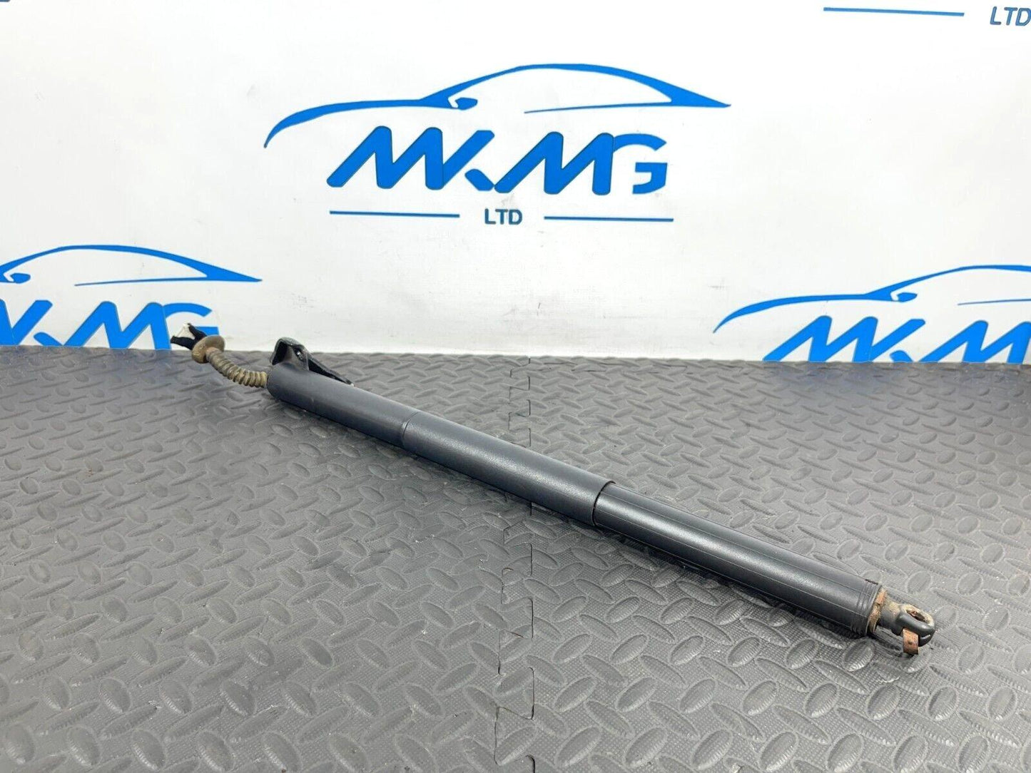 16-22 BMW X1 F48 GENUINE LEFT SIDE ELECTRIC TAILGATE REAR BOOT STRUT 7350837