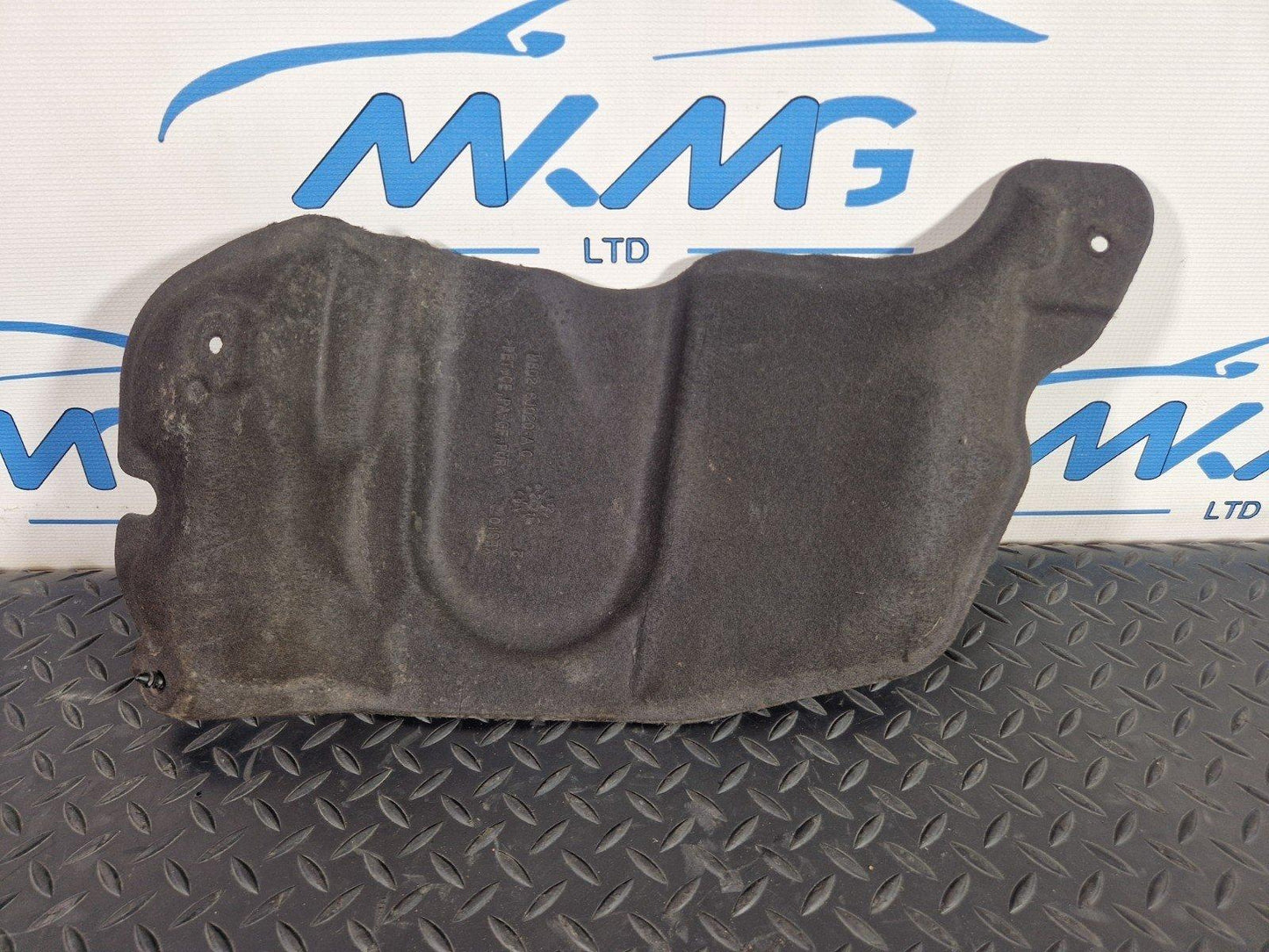 19-ON RANGE ROVER EVOQUE L551 2.0 DIESEL ENGINE BLOCK INSULATOR M8D26J020AC