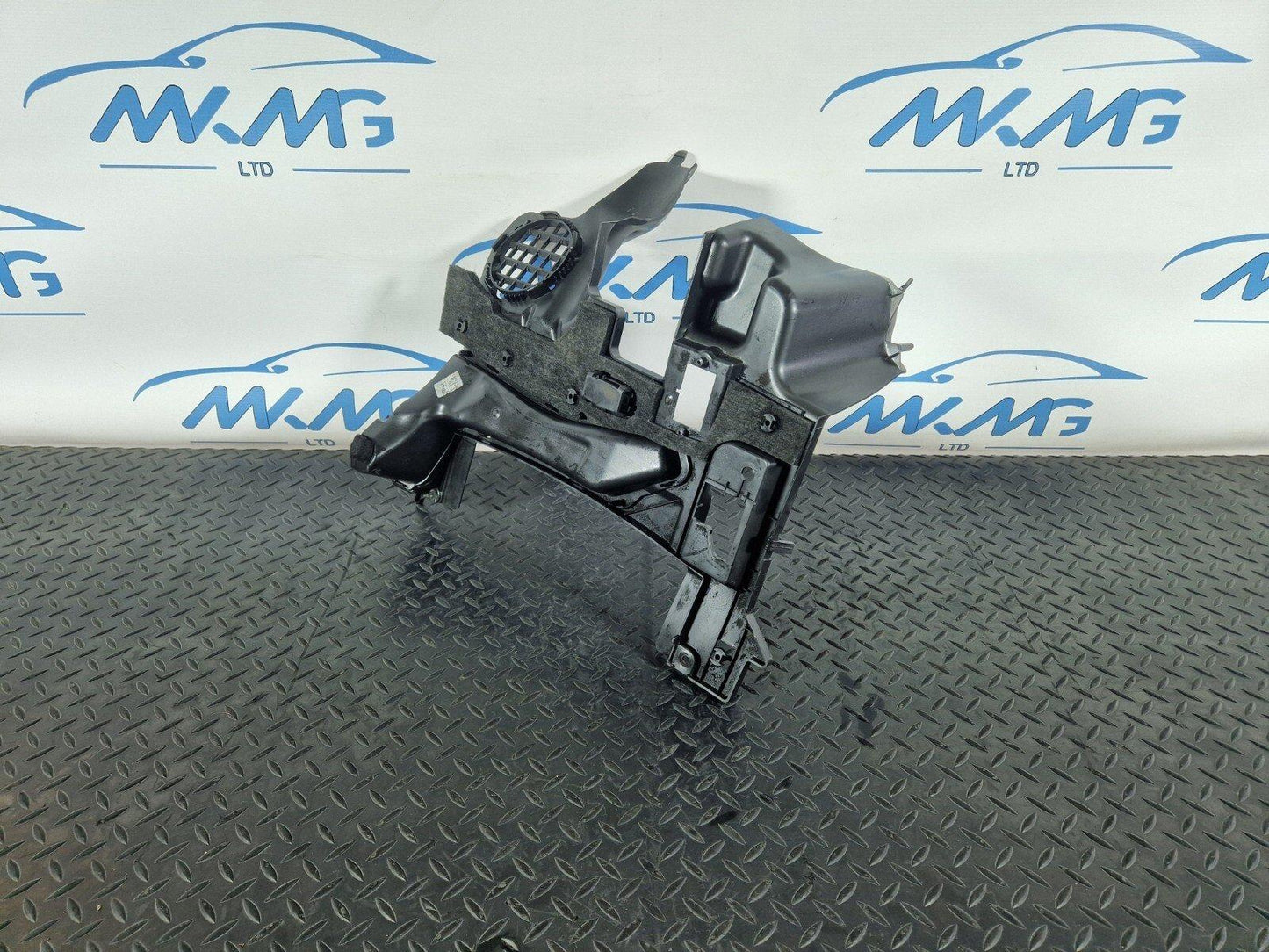 14-21 MERCEDES BENZ C300h W205 OEM DRIVER SIDE LOWER DASH TRIM COVER A2056801004