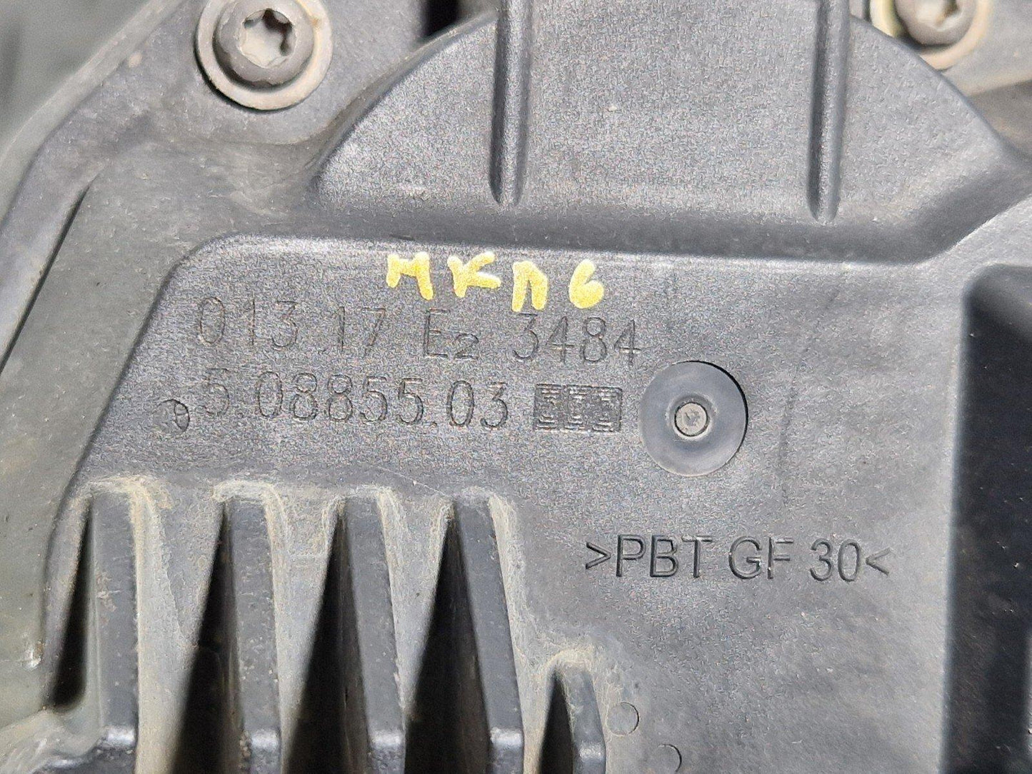 14-21 MERCEDES BENZ C200 W205d CATALYC CONVERTER  50885503 147B08010R