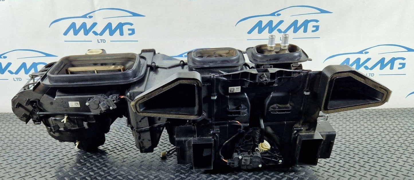 14-23 MERCEDES VITO W447 GENUINE HEATER MATRIX BLOWER BOX HOUSING A4478308200