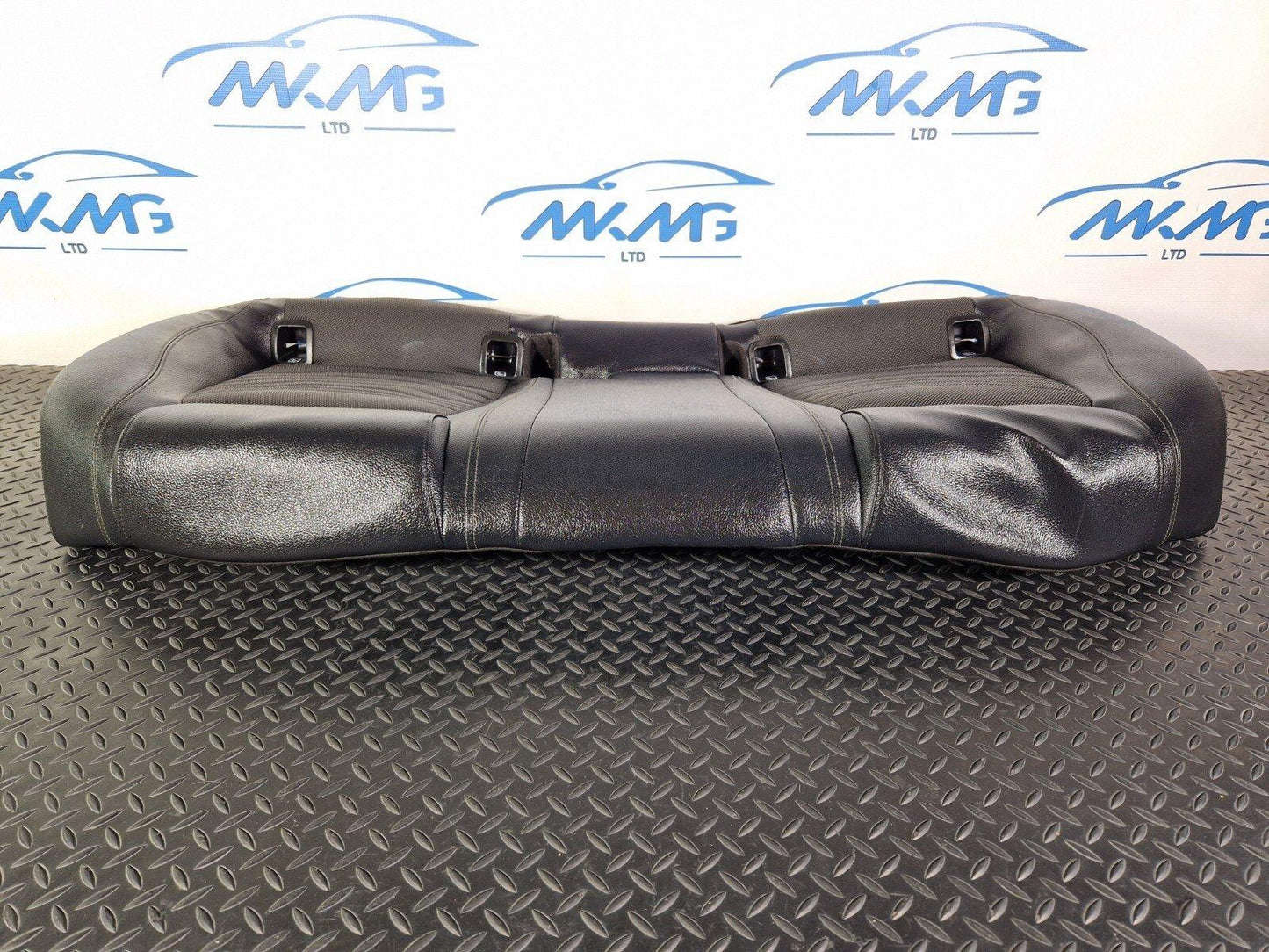 18-ON MERCEDES BENZ A CLASS W177 REAR SEAT SET BENCH A1779201801