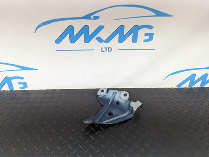 16-22 BMW X1 F48 GENUINE FRONT PASSENGER SIDE FENDER MOUNTING BRACKET 7351515