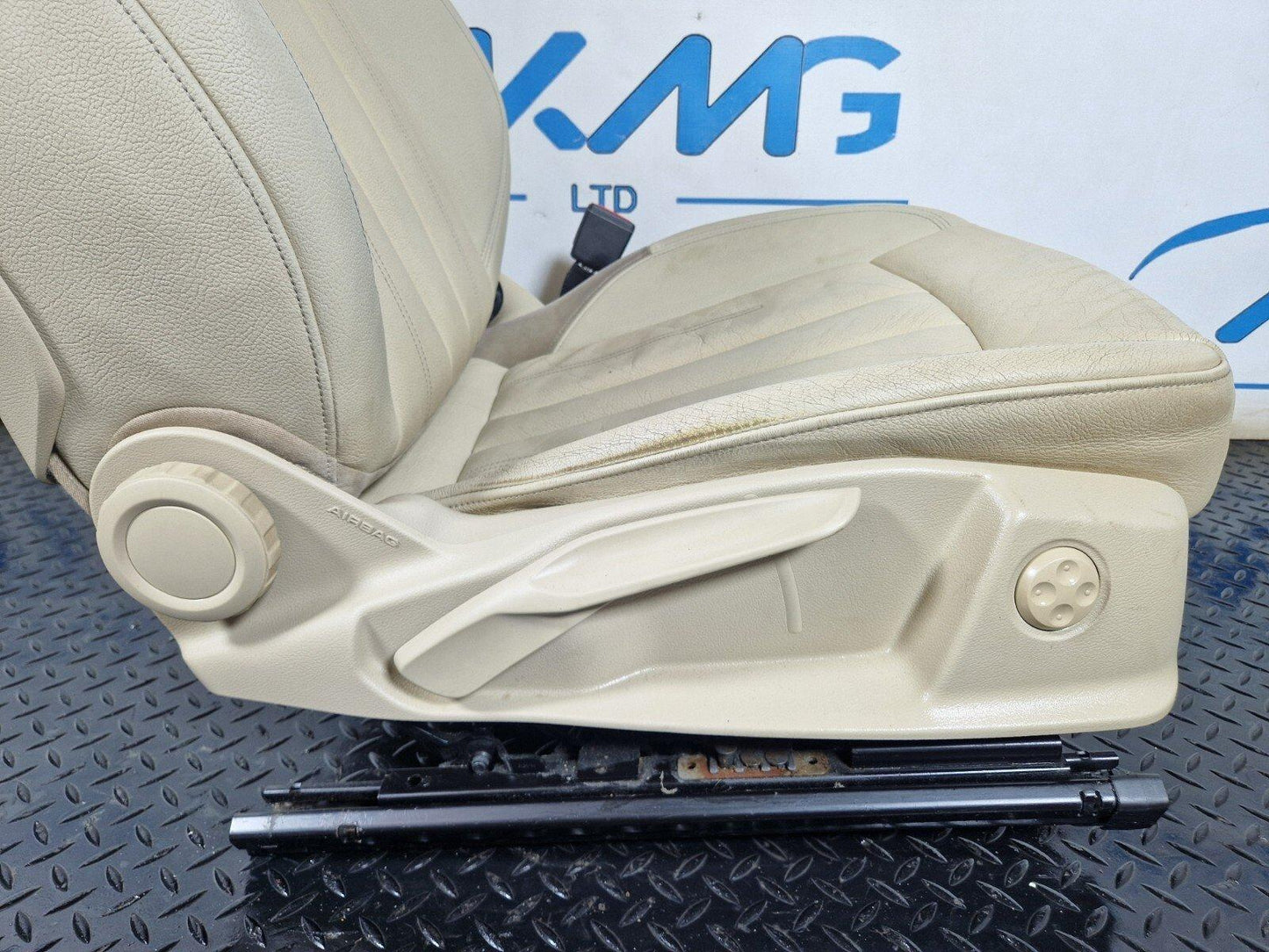 16-24 AUDI A5 F5 COUPE FRONT DRIVER WHITE LEATHER SEAT