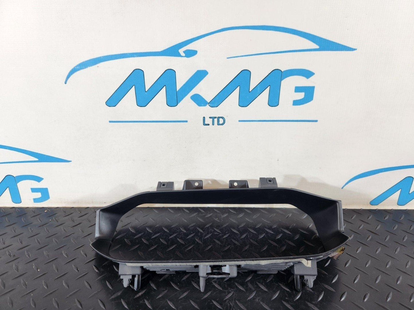 19-ON RANGE ROVER EVOQUE L551 INSTRUMENT CLUSTER TRIM K8D2046A02