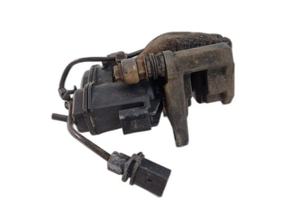 AUDI A4 PETROL REAR DRIVER RIGHT BRAKE CALIPER 8W0615406AA