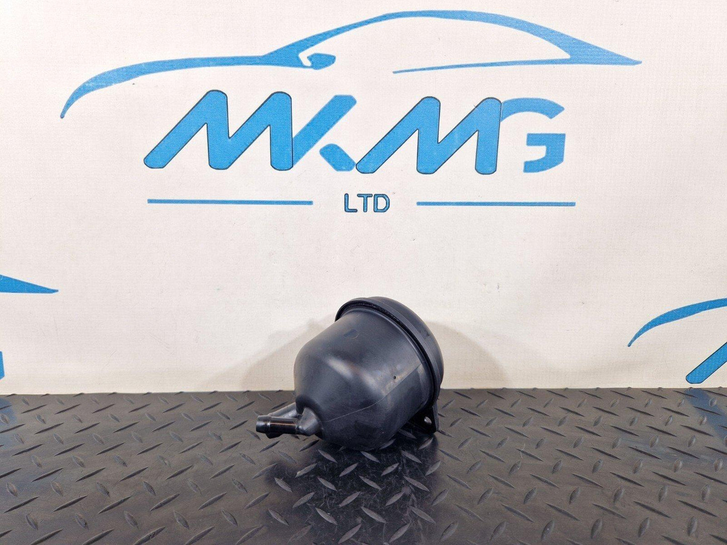 10-17 AUDI A8 4H POWER STEERING PUMP LOWER OIL TANK RESERVOIR 4H0422373A