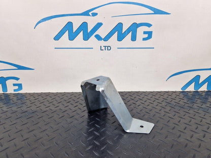 MERCEDES BENZ VITO W447 OEM REAR RIGHT SIDE WALL TRIM BRACKET HOLDER A4476920414