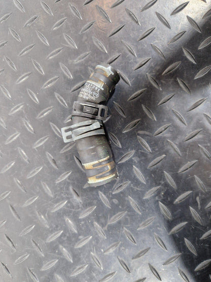 16-19 AUDI A4 AVANT B9 S-LINE OEM WATER COOLANT PIPE 8W0819376E