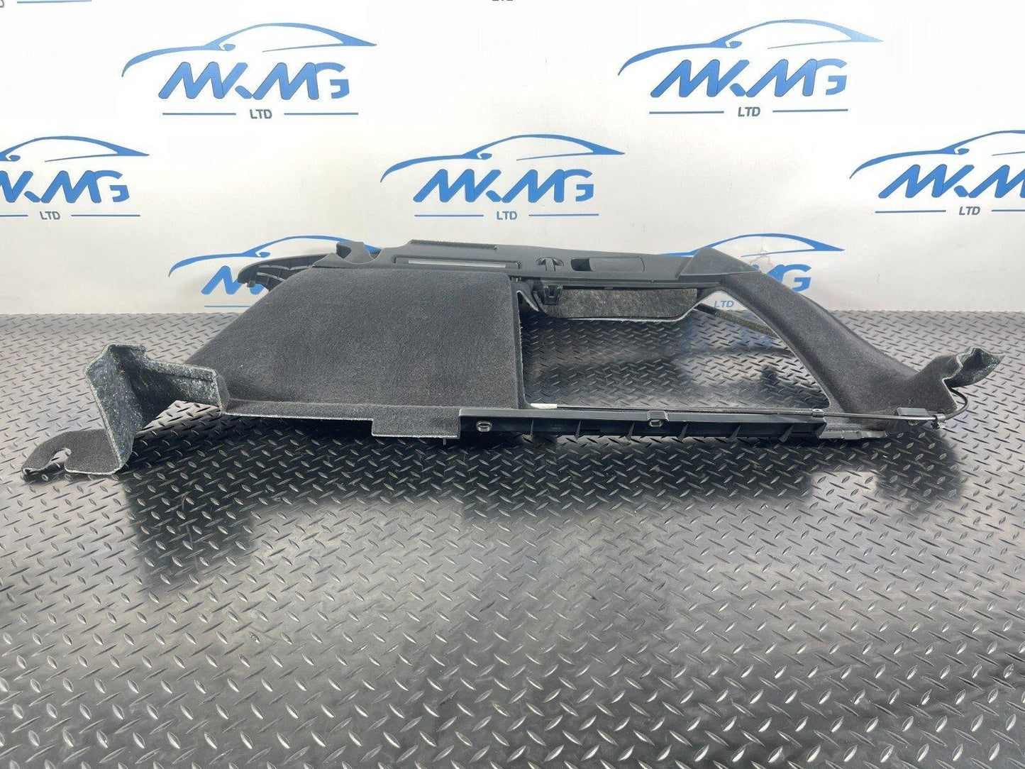 16-19 AUDI A4 B9 GENUINE REAR RIGHT DRIVER SIDE BOOT TRIM PANEL 8W9863880