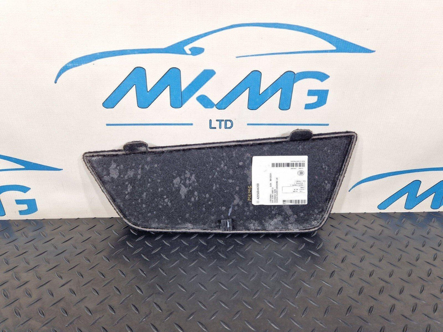 14-21 MERCEDES BENZ W205 GENUINE TRUNK TRIM BOOT COVER LEFT SIDE  A2056844700