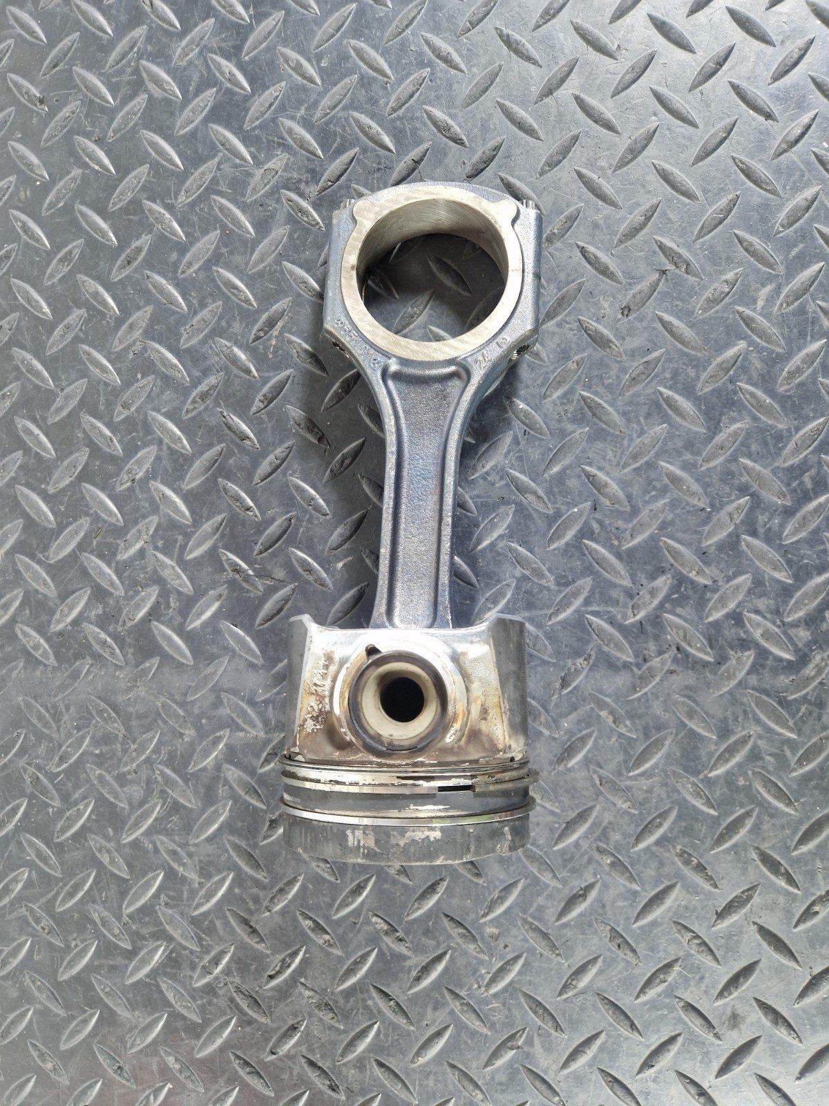 12-18 MERCEDES A B CLA-W176 W246 C117 OEM 1.8/2.1 CDI OM651 PISTON & CON ROD (4)