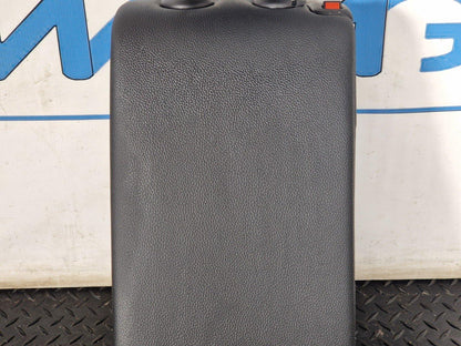 19-ON MERCEDES BENZ A CLASS EQ W177 V177 A250e REAR ARM REST