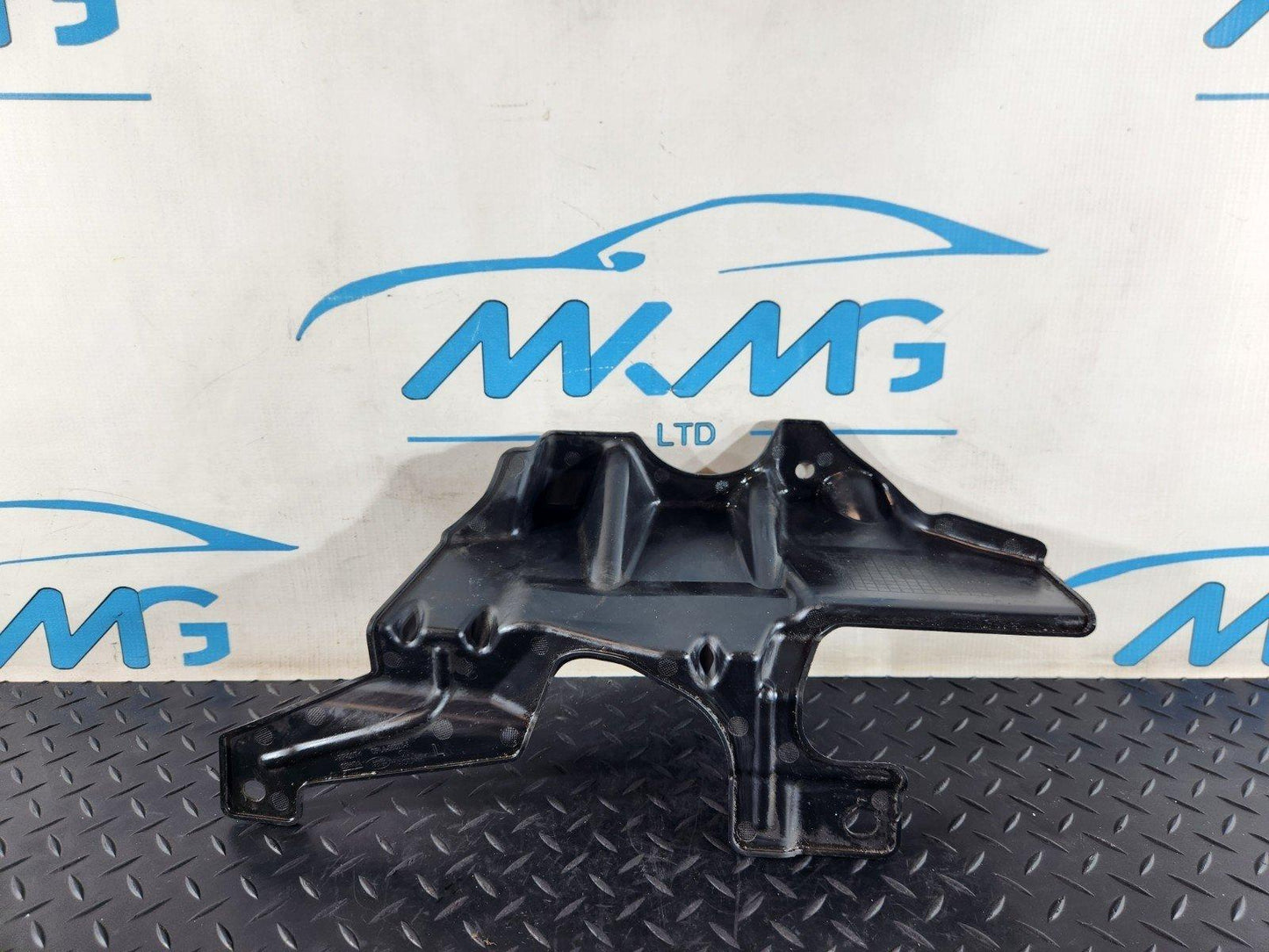 13-23 RANGE ROVER SPORT L494 FRONT LEFT COVER TRIM PANEL MUD GUARD CPLA56373A