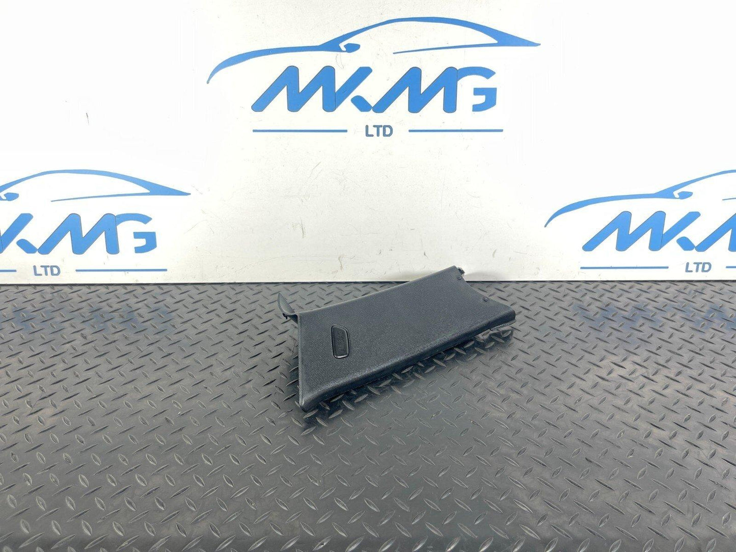 12-18 BMW 3 SERIES F30 F31 Right Side C Pillar Trim Cover Panel 7248164