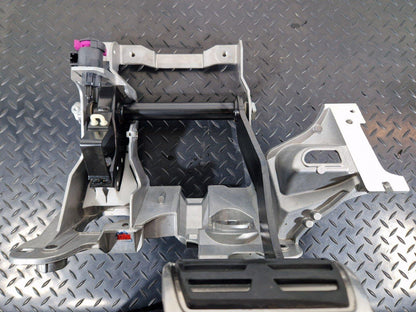 12-18 AUDI A6 C7 GENUINE BRAKE PEDAL BOX 8K2723140D