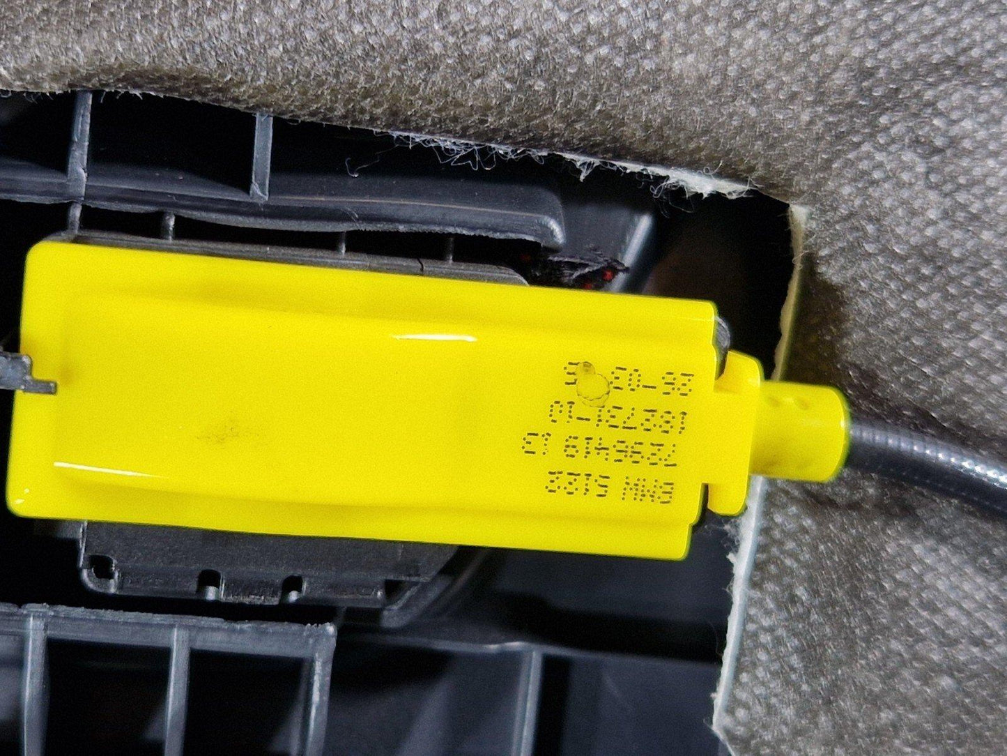 14-21 BMW 2 SERIES ACTIVE TOURER F45 GENUINE REAR LEFT NSR DOOR CARD PANEL